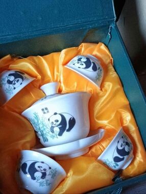 Panda Design Chinese Mini Tea 4 Cup Set